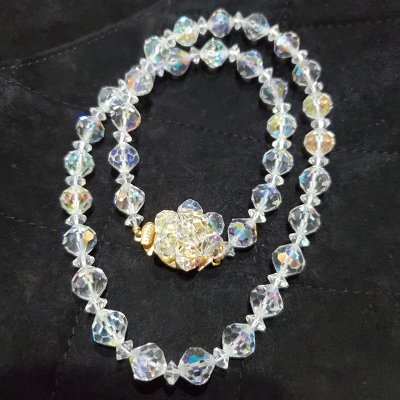 Vintage Iridescent Glass Crystal Beaded Necklace - Picture 7 of 12